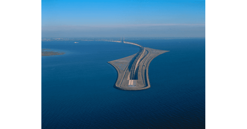 Cây cầu “biến mất một nửa” nối liền Đan Mạch và Thụy Điển